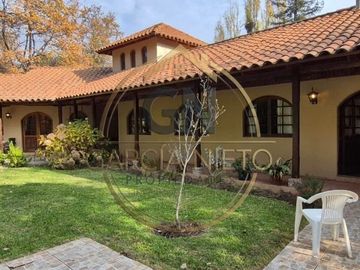 Casa en venta  en MACHALÍ