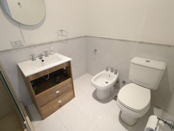 CASA EN VENTA, ALTOS DE PILAR. PILAR