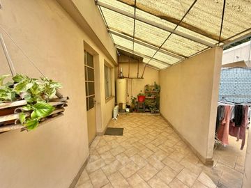 VENTA 7 DEPTOS CON LOCAL Y COCHERAS -SAN ANDRÉS