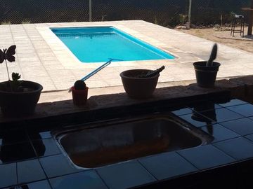 Terreno 410m2 con salon y pileta - Lujan de Cuyo