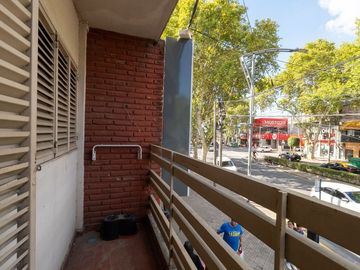 VENTA - DPTO 2 DORM AL FRENTE SOBRE SAN MARTIN