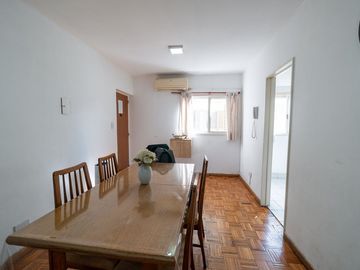 VENTA - DPTO 2 DORM AL FRENTE SOBRE SAN MARTIN