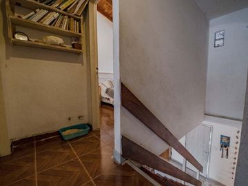 VENTA CASA 4 AMBIENTES OLIVOS