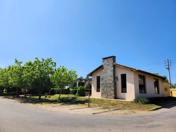 Lote INTERO a la venta en La Cuesta Pilar