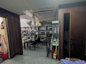 VENTA LOCAL A LA CALLE 88 M2 + SOTANO MONSERRAT