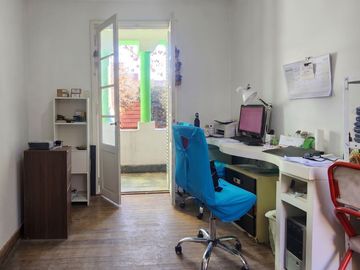 CASA LOTE A REFACCIONAR MONTE CASTRO APTO CREDITO