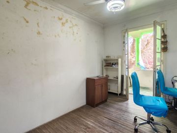 CASA LOTE A REFACCIONAR MONTE CASTRO APTO CREDITO