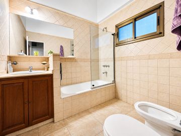 Venta Casa 4 amb Pileta Club de Campo La Martona