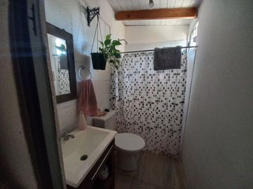 casa en venta con 2 departamentos