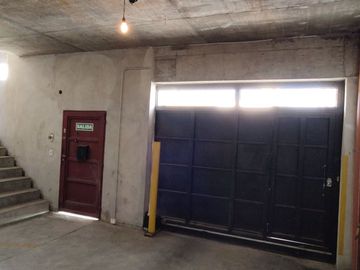 VENTA DEPOSITO GALPON LOSA COCHERA BERNAL QUILMES