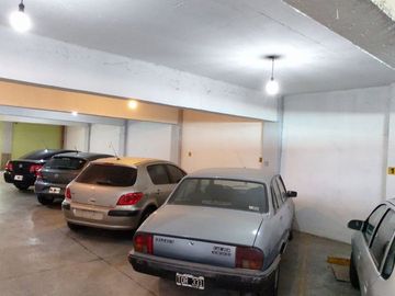 VENTA DEPOSITO GALPON LOSA COCHERA BERNAL QUILMES