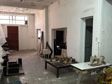 VENTA DE CASA EN MATADEROS A REFACCIONAR