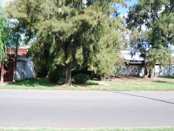 LOTE EN VENTA EN CALLE 49 E/ 152 Y 153