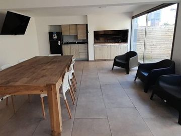 Departamento Venta Pinamar 3 amb cochera moderno