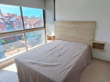 Departamento Venta Pinamar 3 amb cochera moderno