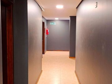 Departamento Venta Pinamar 3 amb cochera moderno