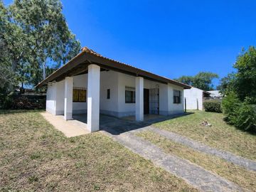 VENTA CASA EN VILLA GESELL