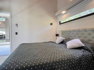 venta casa 3 amb con Hidromasaje Costa del Este
