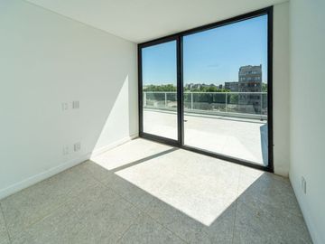 Venta 3 amb Balcon aterrazado y  terraza propia