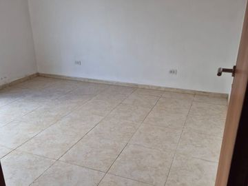 VENDE DUPLEX DE TRES DORM ZONA NORTE