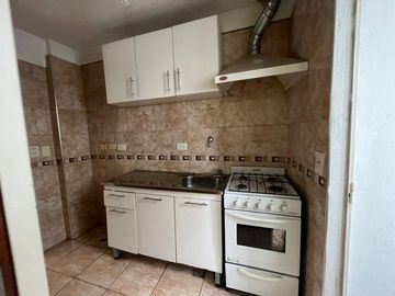 Venta Departamento 2 Ambientes Moron Centro