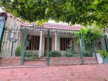 CASA EN VENTA EN LAVALLOL CENTRO APTO CREDITO