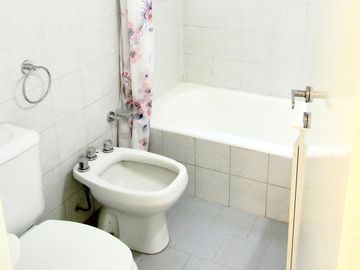 ALQUILER EN VILLA CELINA ZONA SUR 4 AMBIENTES