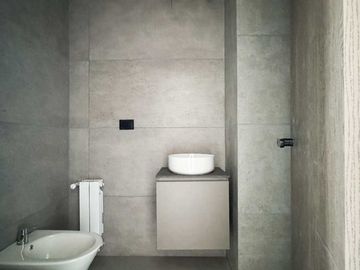SEMIPISO 3 AMB. EX  CALIDAD, BALCÓN COCH AMENITIES