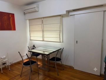 Venta departamento 2 ambientes con cochera