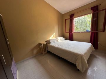 VENTA CASA 3 DORMITORIOS BOWER CÓRODBA