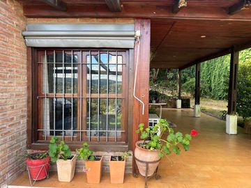 VENTA CASA 3 DORM C/PILETA RIO CEBALLOS CBA