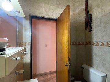 SE VENDE CASA MAS DPTO VILLA CARLOS PAZ INVERSION