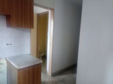 VENTA PISO, DEPTO 4 DORMITORIOS CENTRO CORDOBA