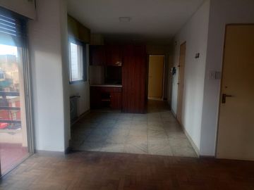 VENTA PISO, DEPTO 4 DORMITORIOS CENTRO CORDOBA