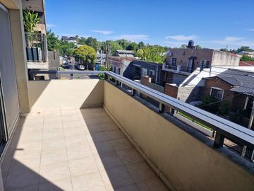 Departamento en Alquiler balcón parrilla Tigre