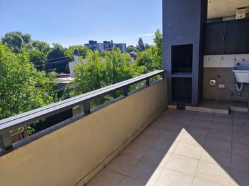 Departamento en Alquiler balcón parrilla Tigre