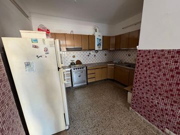 VENTA CASA 3 AMB EN PARQUE CHACABUCO APTO CREDITO