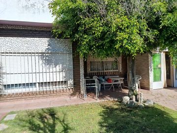 CASA 4 AMBIENTES EN VENTA EL JAGUEL MONTE GRANDE