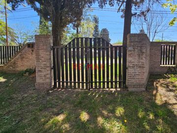 Casa quinta 3 amb Venta La Reja lote 1800m2 pileta