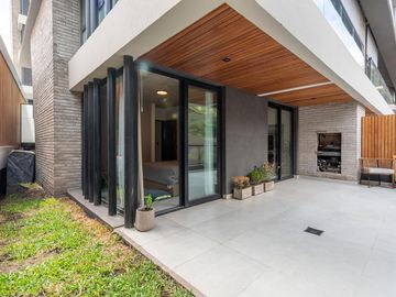 VENTA DEPTO 3 AMB CON PATIO PARQUE LELOIR PREMIUM
