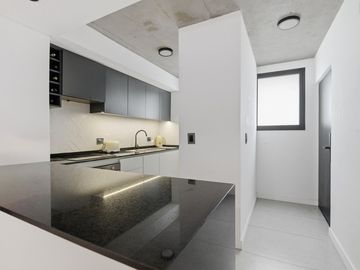 VENTA DEPTO 3 AMB CON PATIO PARQUE LELOIR PREMIUM