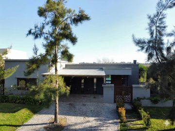 Casa en Venta 4 amb, El Naudir Etapa 1