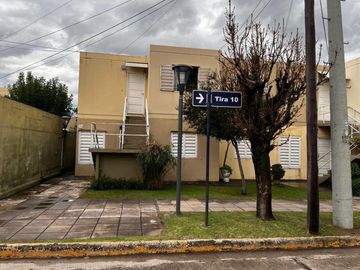 VENTA DPTO 2 DORM COMPLEJO CERRADO B° ALTO ALBERDI