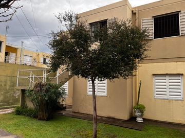 VENTA DPTO 2 DORM COMPLEJO CERRADO B° ALTO ALBERDI