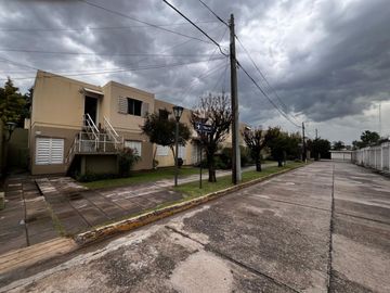 VENTA DPTO 2 DORM COMPLEJO CERRADO B° ALTO ALBERDI