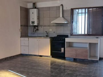 DUPLEX DOS DORMCOMPLEJO CERRADO  B° SAN SALVADOR