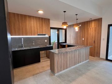 VENTA CASA 3 DOR ZONA SUR BARRIO CERRADO ESTRENAR