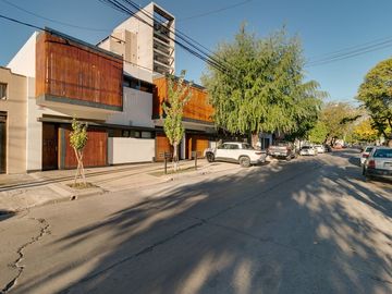 Duplex venta, La Plata. 3 dormitorios. A estrenar