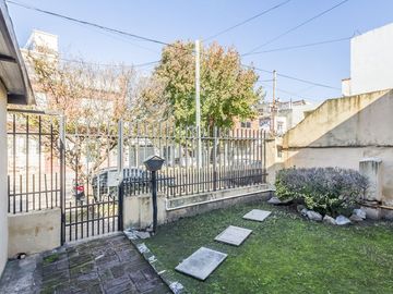 VENTA CASA 4 AMBIENTES SAN MARTIN