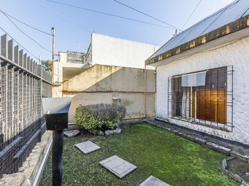 VENTA CASA 4 AMBIENTES SAN MARTIN